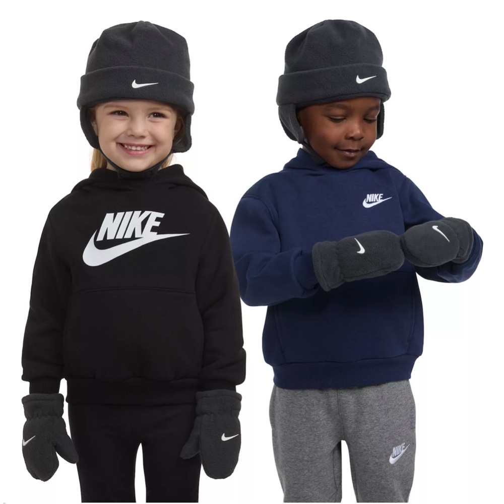Nike Baby / Toddler Nike Swoosh Fleece Cap & Mittens Set